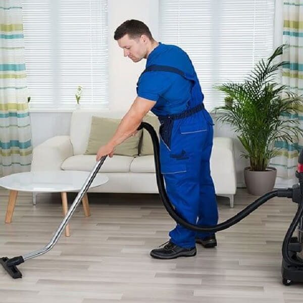 شركة شاين اون شركة تنظيف منازل في قطر